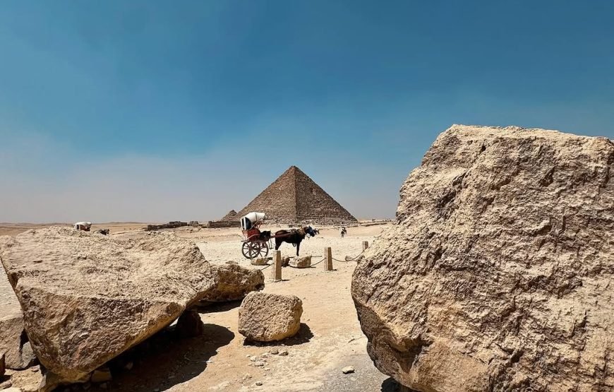 Full Day Tour to Giza Pyramids, Sphinx, Memphis & Saqqara