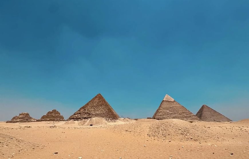 Full Day Tour to Giza Pyramids, Sphinx, Memphis & Saqqara